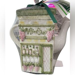 HAND PAINTED‎ TEAPOT FILLED WITH TWINNING EARL GREY TEA